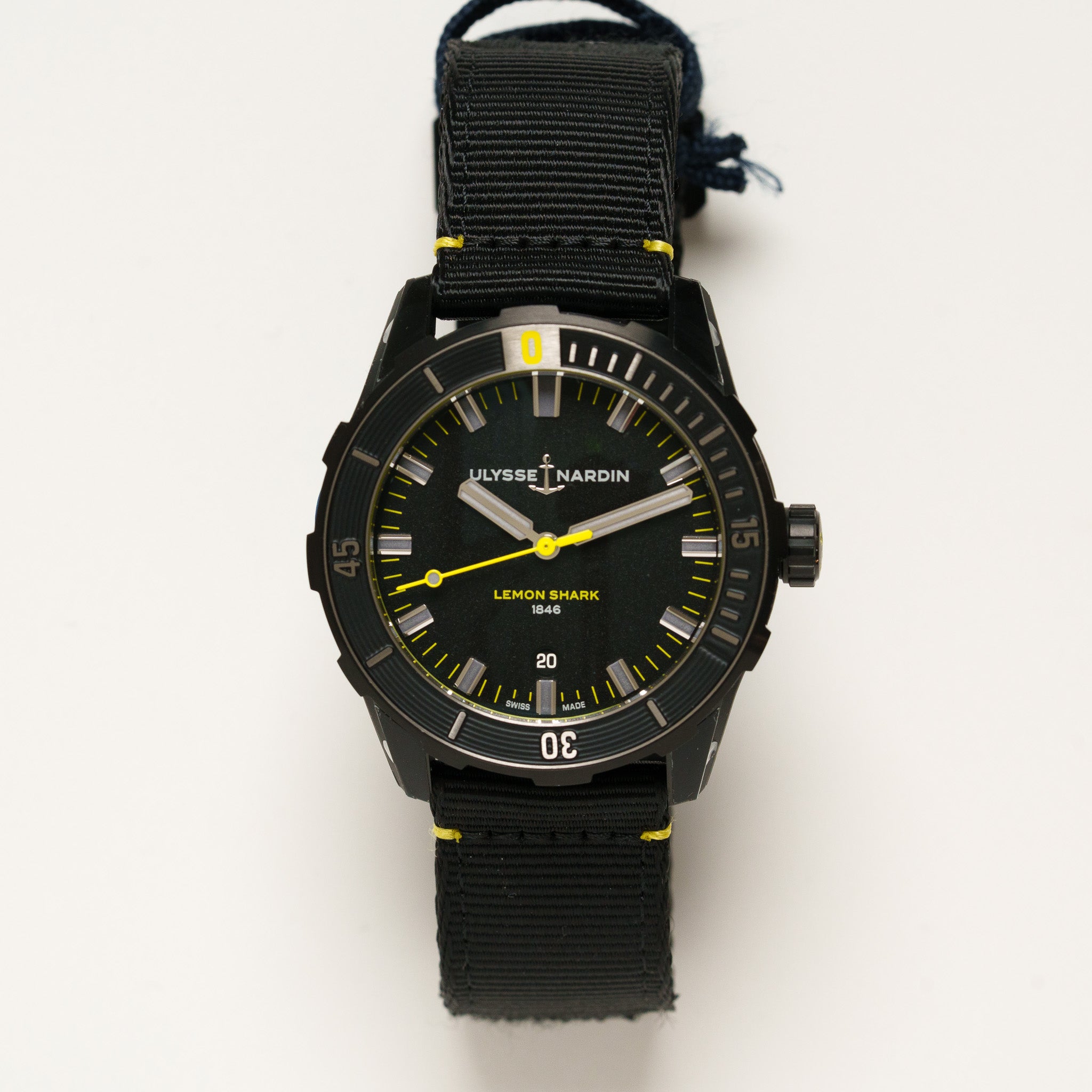 Pre Owned Ulysse Nardin Diver Lemon Shark 42mm 8163 175LE 92 LEMON